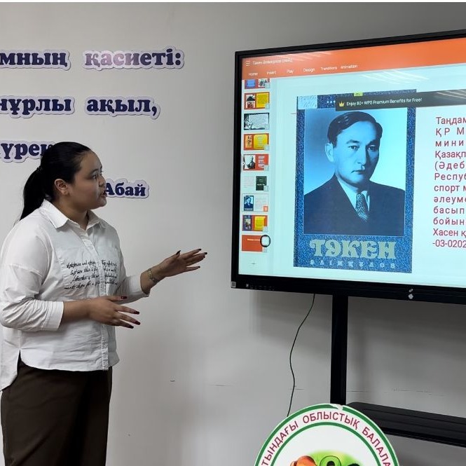 Әйелдердің кеуделері мен есектері бейне Қара ерлер трахают шлюхалар бар ұзын әтеш